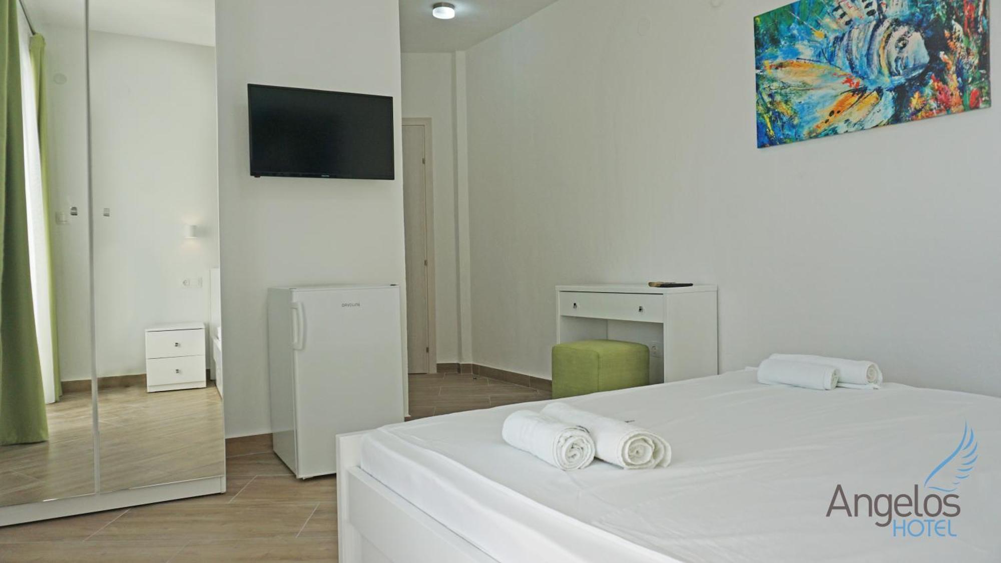 Angelina Hotel 오르모스 파나기아스 외부 사진