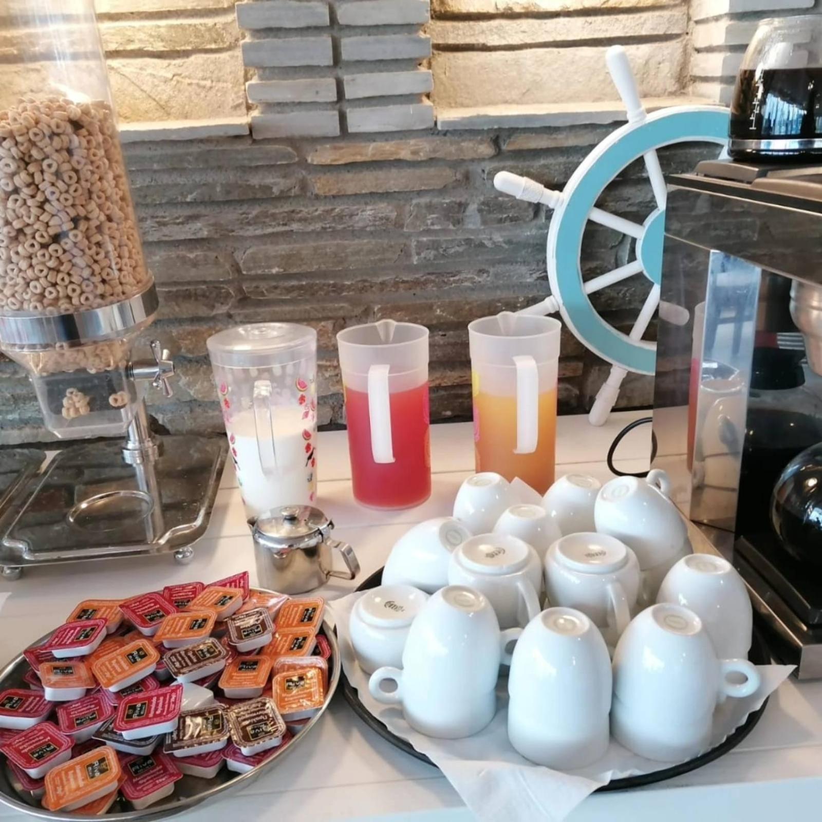 Angelina Hotel 오르모스 파나기아스 외부 사진
